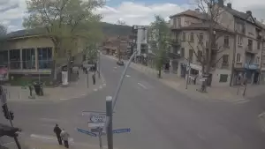 Zakopane - widok na skrzyżowanie ulic Zamoyskiego z Krupówkami.