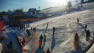 Widok z Kamery na stok Zieleniec Sport Arena - Winterpol