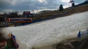 Widok z Kamery na stok Zieleniec Sport Arena - Winterpol