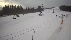 Widok na stok narciarski Złoty Groń.