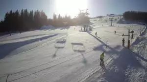 Widok na stok narciarski Złoty Groń.