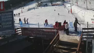 Widok na orczyk ANTKI w kompleksie narciarskim Zieleniec Sport Arena