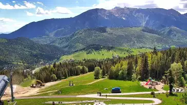Obraz na żywo z górnej stacji ośrodka narciarskiego Bachledka Ski&Fun.