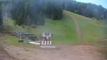 Widok na trasy narciarskie na Słowacji. Online prosto z ośrodka Bachledka - Jezersko