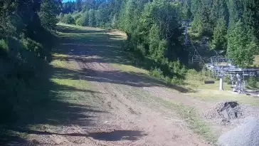 Widok na trasy narciarskie na Słowacji. Online prosto z ośrodka Bachledka - Jezersko