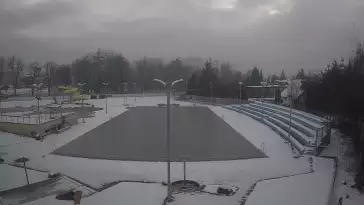 Obraz na pływalnie otwartą w Andrychowie obok Wadowic