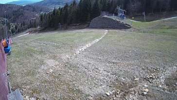 Widok z kamer na trasy narciarskie Beskid Sport Arena w Szczyrku