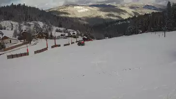 Widok z kamery na stok Biały Krzyż w Szczyrku.