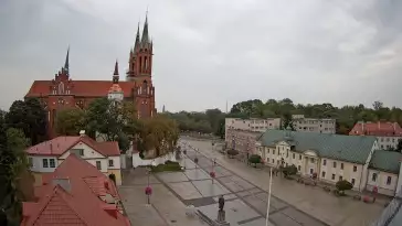 BIAŁYSTOK - widok z kamery na Archikatedrę NOWOŚĆ