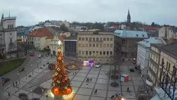 Widok z Kamery na Plac Bolesława Chrobrego w Bielsku-Białej na żywo