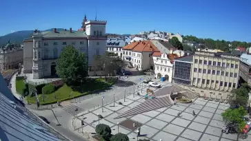 Widok z Kamery na Plac Bolesława Chrobrego w Bielsku-Białej na żywo