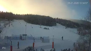 Obraz z kamery online w ośrodku narciarskim Czarna Góra Resort