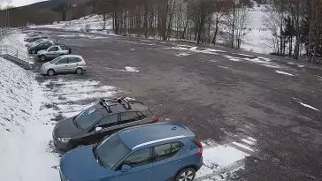 Kamera na parking przy stacji narciarskiej CZARNÓW SKI