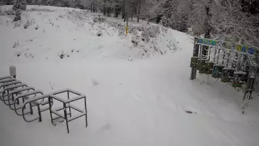 Czarny Groń - widok na stok pośredni