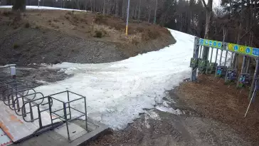Czarny Groń - widok na stok pośredni