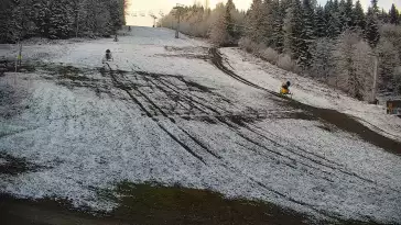 Kamera na żywo na stok Czarny- Groń w Rzykach.