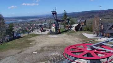 Kamera prezentuje panoramę gór z ośrodka narciarskiego Czorsztyn ski - Kluszkowce
