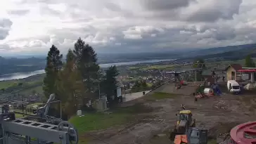 Kamera prezentuje panoramę gór z ośrodka narciarskiego Czorsztyn ski - Kluszkowce