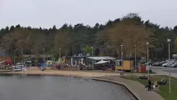 Ujęcie z kamery na promenadę w Dąbkach