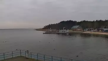 Ujęcie z kamery na promenadę w Dąbkach