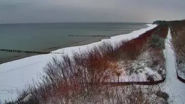 Plaża w Dziwnowie oglądaj w sezonie letnim.