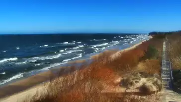 Plaża w Dziwnowie oglądaj w sezonie letnim.