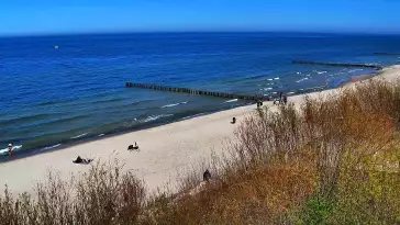 Plaża w Dziwnowie oglądaj w sezonie letnim.
