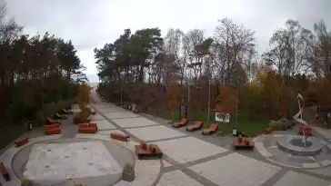 Widok na deptak w Dziwnówku