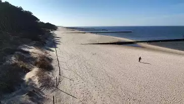 Wydmy w Dźwirzynie z kamery online.