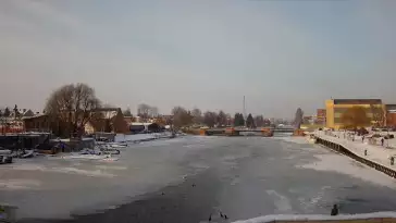 Widok na rzeke Elbląg i Bulwar Zygmunta Augusta