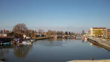 Widok na rzeke Elbląg i Bulwar Zygmunta Augusta