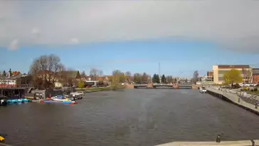 Widok na rzeke Elbląg i Bulwar Zygmunta Augusta