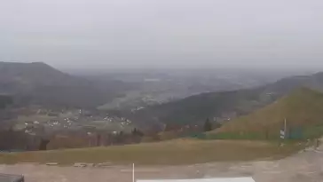 Góra Żar - widok ze szczytu Beskidu Małego