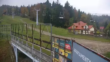 Obraz z kamery na stoku w ośrodku narciarskim Henryk SKI