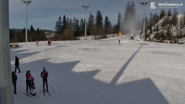 Kamera prezentuje ujęcie na fragment Tras Biegowych w Istebnej na Kubalonce.