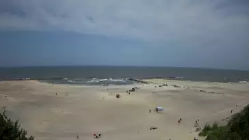 Widok na sztuczną plaże w Jarosławcu