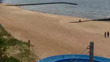 Kamera w Jarosławcu z widokiem na plażę