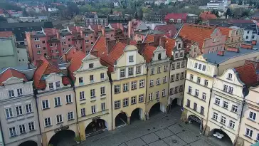 Widok z Kamery na panoramę miasta Jelenia Góra