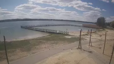 Widok na Jezioro Białe znajdujące się we wschodniej Polsce.