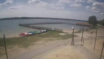 Widok na Jezioro Białe znajdujące się we wschodniej Polsce.