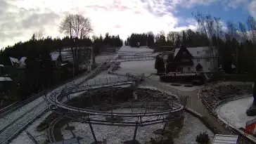 Ujęcie na tory saneczkowe w KOLOROWEJ w Karpaczu