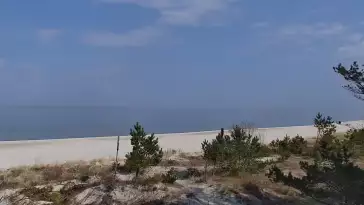 Obraz na żywo z plaży w Karwi