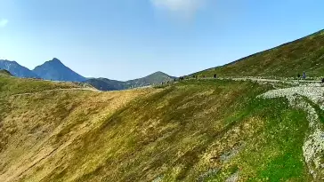 Hala Gąsienicowa w Tatrach z kamery na żywo.