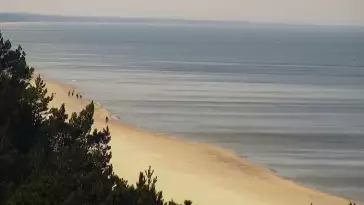 Widok na plażę i morze w Kątach Rybackich - zobacz