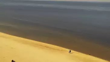 Widok na plażę i morze w Kątach Rybackich - zobacz