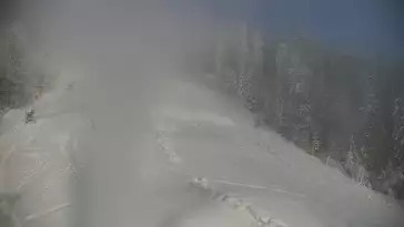 Widok na trasę narciarską nr6 w Kotelnicy Białczańskiej