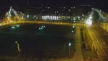 Widok online na jedną z dzielnic Krakowa - Nową Hutę. Zobacz Aleję Solidarności, Aleję Jana Pawła II oraz Aleję Róż