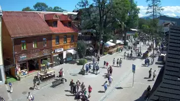 Kamera Zakopane na żywo widok na deptak