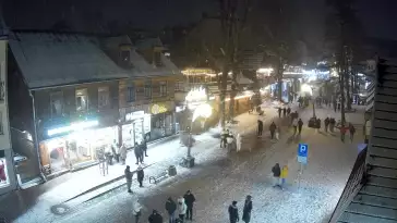 Ulubiony deptak turystów w Zakopanem.