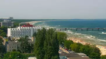 Ujęcie z kamery obrotowej na skwer w Międzyzdrojach